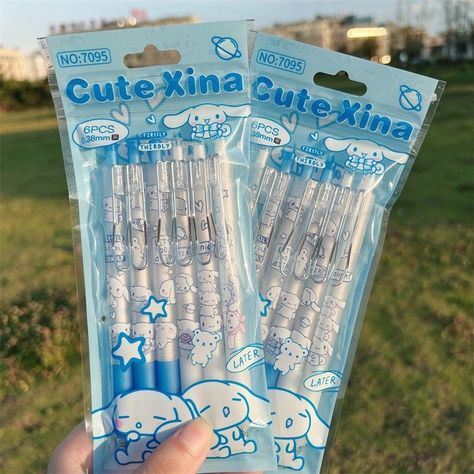 cinnamoroll pens<3 Pretty School Supplies, Cute Stationary School Supplies, Cute School Stationary, Kawaii School Supplies, Hello Kitty Crafts, Images Kawaii, Cool School Supplies, Stationary School, Cute Stationary