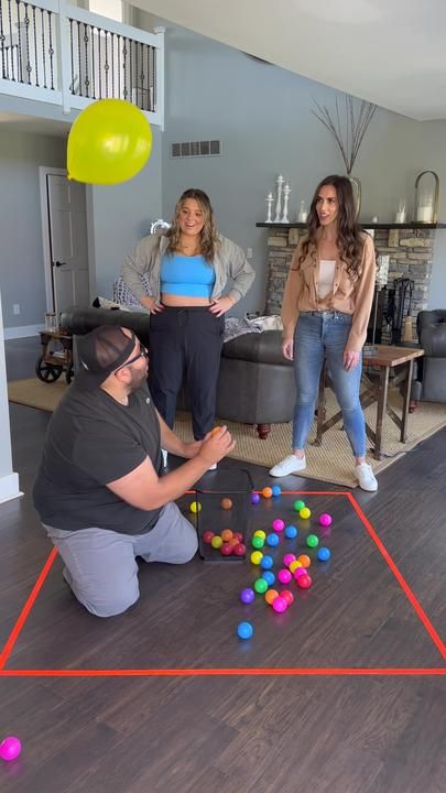 Basketball Balloon Challenge, Ball Pit Games, Hotel Activities, Turkey Games, Funny Christmas Games, Ball Pit Balls, Balloon Games, Pong Game, Tiktok Challenge