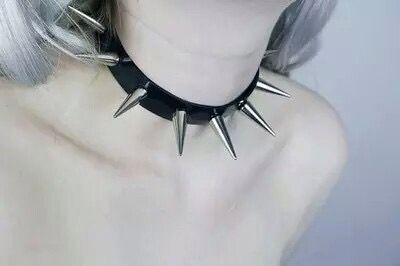 † we ♡ it: @boulxmie † Spiky Choker, Aesthetics Nature, The Black Parade, Spike Bracelet, Black Parade, Band Tattoo, Mall Goth, Goth Outfits, Alternative Outfits