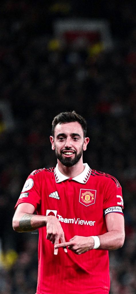 Bruno Fernandes Captain, Bruno Fernandes Aesthetic, Man United Bruno Fernandes, Man U Players, Manunited Manchester United Players, Manchester United Bruno Fernandes, Pemain Manchester United, Fernandes Bruno, Bruno Fernandes Portugal