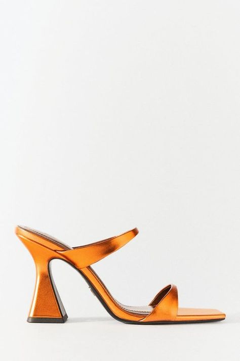 Wardrobe Room, Metallic Sandals, Fall 2023, Zara United States, Heeled Sandals, Sandals Heels, Heel Height, Zara, United Kingdom