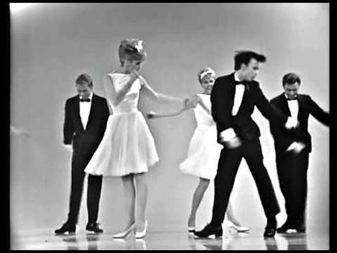 Judy Garland Show, Contemporary Dance Moves, Funny Dance Moves, American Bandstand, Mean Green, Shall We Dance, Cool Dance Moves, Nitty Gritty, Cool Dance