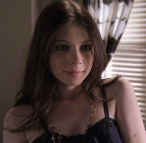 Georgina Sparks Aesthetic, Sparks Aesthetic, Mode Gossip Girl, Georgina Sparks, Jenny Humphrey, 2000s Girl, Michelle Trachtenberg, Gossip Girls, Xoxo Gossip Girl