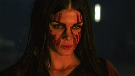 Percy Jackson Fanfic, The 100 Characters, Octavia Blake, The 100 Cast, Marie Avgeropoulos, The 100 Show, Halloween Makeup Inspiration, The Cw, Beautiful Smile Women