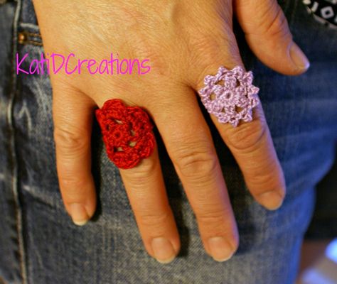 Crocheted Ring By Kati Donahue - Free Crochet Pattern - (katidcreations) Crochet Ring Patterns Free, Crocheting Around A Ring, Ring Crochet Pattern, Ring Crochet, Crochet Rings Patterns Free, Free Crochet Jewelry Patterns, Crocheted Rings, Free Crochet Bracelet Patterns, Crochet Stacking Rings