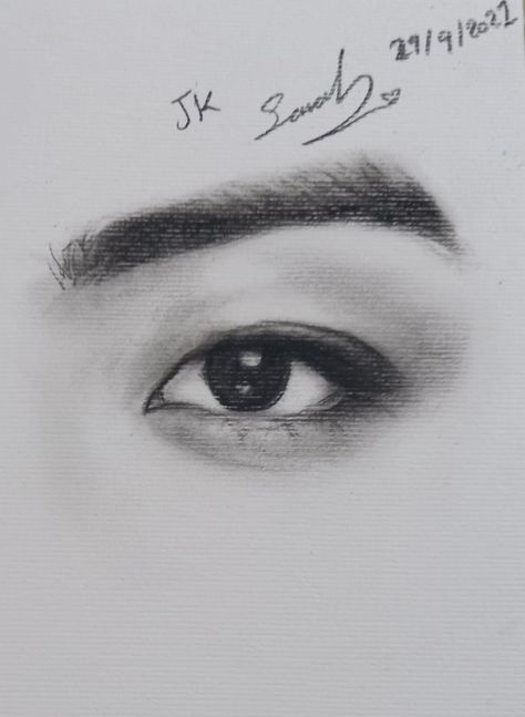 Jungkook Portrait Drawing Easy, Jungkook Drawing Eyes, Draw Jungkook Easy, Jungkook Face Drawing, Jungkook Eyes Sketch, Jungkook Portrait Drawing, Sketches Jungkook, Jungkook Sketch Pencil Easy, How To Draw Jungkook