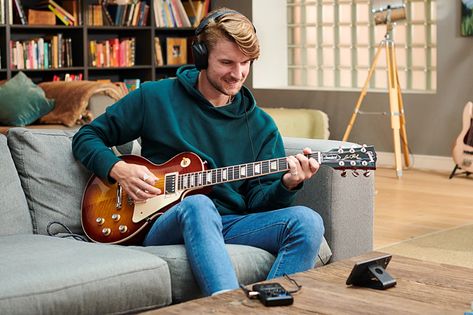 Portable guitar interface puts tone-tweaking tools in your pocket Studio App, Learning Guitar, Guitar Cable, Learn To Play Guitar, Sound Engineer, Guitar For Beginners, Drum Machine, Editing Tools, Learn Guitar