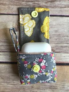 Create Kids Couture: Sewing Tutorial for Wireless EarPods Case Airpod Case Diy Sewing, Diy Air Pod Case, Sew Airpod Case Pattern, Fabric Airpod Case, Earbud Case Sewing, Sew Airpod Case, Airpods Case Pattern Free, Air Pod Cases Diy, Diy Earbud Case