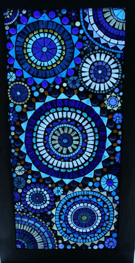 https://flic.kr/p/aCLhfA | 2'x3' glass panel with black walnut frame | Done! This was a lot of fun! Pretty good size... could definately take up a big window! A ton of glass is still drying and just finished grouting last night. Mosaic Circles, Mosaic Window, زجاج ملون, Mosaic Stained, Mosaic Madness, Blue Mosaic, Mosaic Table, Stained Glass Panel, Art Stained