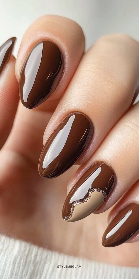 September Nails Art, Hot Chai, Blue Nail Color, Brown Nails Design, Fall Nail Trends, Green Nail Designs, Cute Nails For Fall, Beige Nails, Blue Nail Art