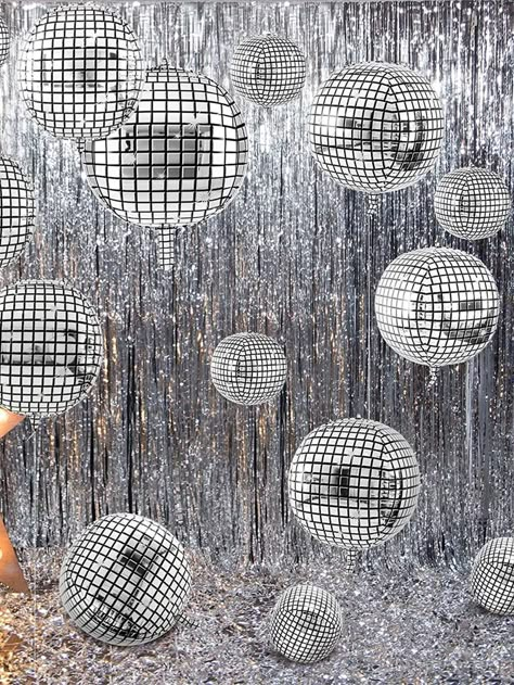 Disco Theme Party, 70s Theme Party, Homecoming Themes, 70s Disco Party, Dance Party Birthday, Disco Birthday Party, Disco Decorations, Disco Party Decorations, 80s Disco