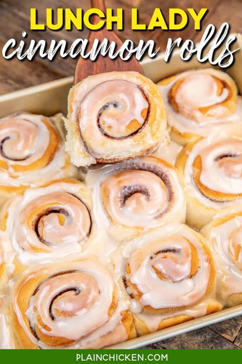 Chocolate Rugelach, Easy Cinnamon Rolls, Cinnamon Rolls From Scratch, Cafeteria Food, Cinnamon Roll Dough, Cinnamon Rolls Easy, Best Cinnamon Rolls, Homemade Cinnamon Rolls, Chocolate Roll