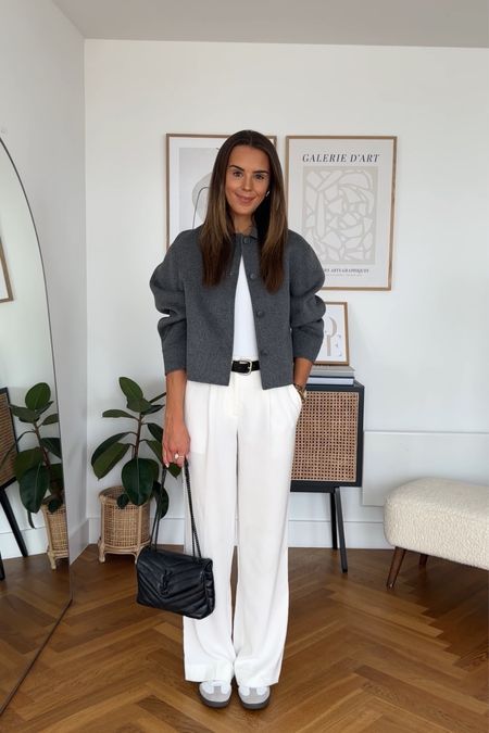 Late Lunch Outfit, Smart Office Wear, Lunch Outfit, Summer To Autumn, Smart Office, Uniform Ideas, Grey Jacket, Trousers For Women, Checked Jacket