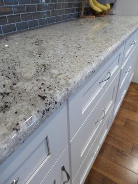 Bianco Romano Granite, White Granite Countertops, Kitchen Remodel Countertops, Outdoor Kitchen Countertops, Kitchen Countertop Materials, Countertops Kitchen, Countertop Design, Granite Countertops Kitchen, Granite Kitchen