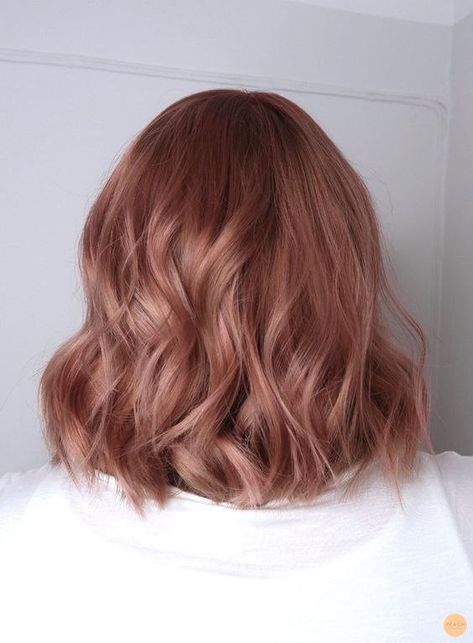 Rose Gold Hair Brunette, Pink Blonde Hair, Gold Hair Colors, Hair Color Rose Gold, Peach Hair, Curly Wedding Hair, Strawberry Blonde Hair, Rose Gold Hair, Hair Dye Colors