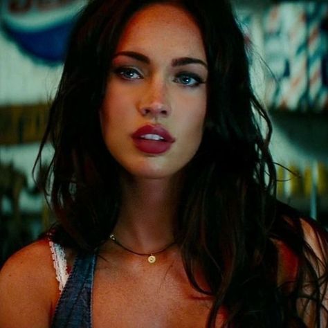 Megan Fox 2009, Mikaela Banes, Megan Fox Transformers, Megan Fox Makeup, Megan Fox Hair, Megan Fox Style, Fox Makeup, Megan Denise Fox, Jennifer's Body