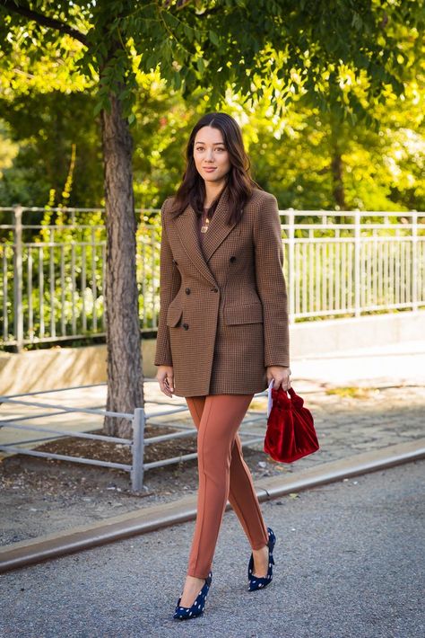 Street Style New York Fashion Week Spring 2018 | POPSUGAR Fashion Balenciaga Style, Interesting Outfits, Kim Jones, Brown Blazer, Plunge Dress, Business Style, Popsugar Fashion, Street Style Trends, Street Fashion Photography