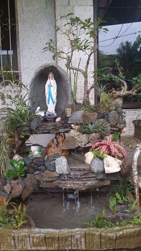 Modern Grotto Design Ideas, Fountain Decoration Ideas, Grotto Ideas, Marian Garden, Grotto Design, Diy Ponds Backyard, Pondless Water Features, Dorm Room Decor Ideas, Gardening Design Diy