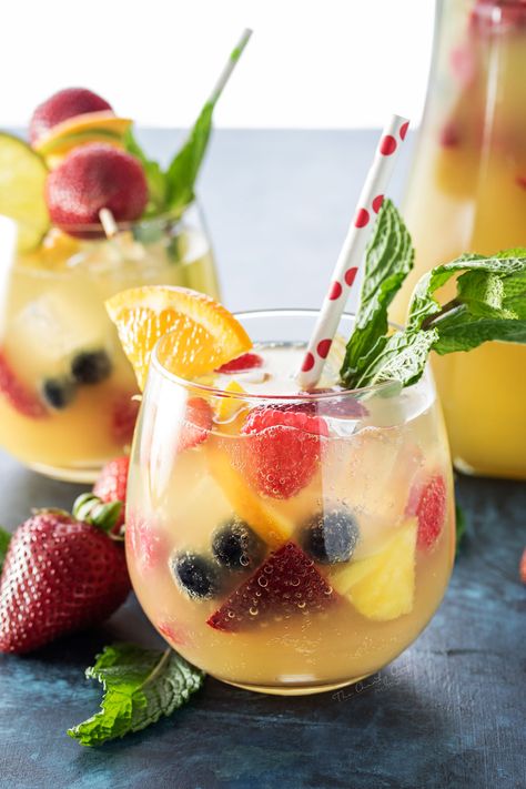 Summer Pineapple Punch | 25+ Non-Alcoholic Punch Recipes Baby Shower Punch Recipes, Alcoholic Punch Recipes, Non Alcoholic Punch, Summer Pineapple, Alcoholic Punch, Pineapple Punch, Punch Recipes, Fruit Punch, Fruit Drinks