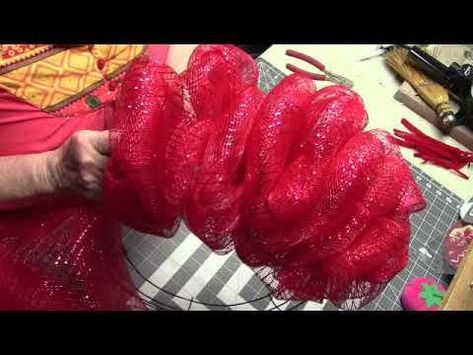 How to make a Christmas Bubble Wreath - YouTube | Christmas mesh wreaths, Deco mesh christmas wreaths diy, Mesh wreaths Mesh Christmas Wreaths Diy, Deco Mesh Christmas Wreaths Diy, Mesh Christmas Wreaths, Wreaths Deco Mesh, Trendy Videos, Bubble Wreath, Wreaths Videos, Pink Christmas Wreath, Ribbon Wreath Christmas