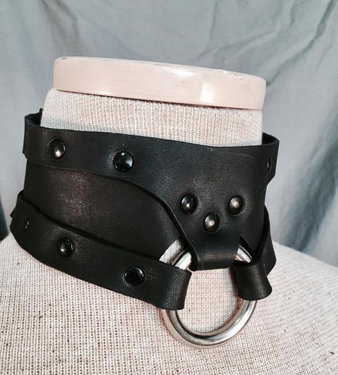 Boron Collar | Etsy Posture Collar, Woodland Hills, Sewing Leather, Clothing Details, Leather Chokers, Recycled Leather, Leather Projects, Leather Collar, Fantasy Fashion