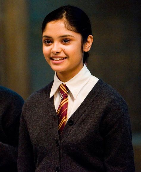 Alert: Padma Patil From "Harry Potter" Is Now a Regulation Hottie   - Seventeen.com Padma Patil, Parvati Patil, Harry Potter Witch, Harry Potter Friends, Bonnie Wright, Harry Potter Costume, Harry James, Harry Potter Actors, Harry James Potter