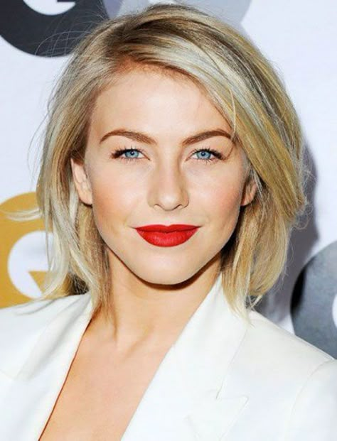 11 Ways to Style a Bob (‘Cause You Probably Have One!) via Brit + Co. Haircuts 2014, Trendy We Fryzurach, Beauty Spot, Ombré Hair, Short Straight Hair, Coarse Hair, Short Bob Haircuts, Short Hairstyle, Short Haircut