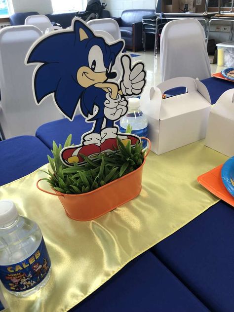 Sonic The Hedgehog Birthday Party Centerpieces, Sonic Table Centerpiece, Sonic Centerpieces Birthday Parties, Hedgehog Birthday Party Ideas, Sonic The Hedgehog Birthday Party, Sonic Birthday Parties, Sonic Party, Hedgehog Birthday, Party Table Centerpieces