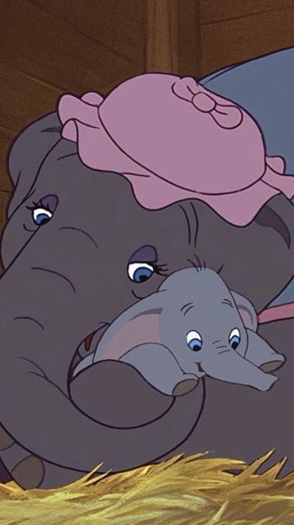 From Dumbo (1941) Vintage Disney Aesthetic, Old Disney Characters, Dumbo 1941, Disney Icon, Old Disney Movies, Images Disney, Cute Disney Pictures, Disney Animals, Old Disney