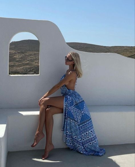 Summer Outfits Blue, Summer Mediterranean, Salad Aesthetic, Dubai Summer, Millionaire Homes, Mediterranean Beach, Halkidiki Greece, Greece Aesthetic, Dress Runway