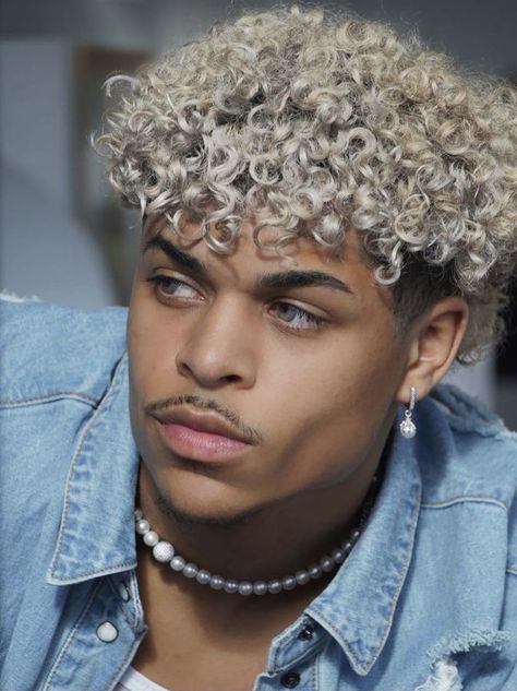 Platinum Blonde Hair Men, Curly Hair Fade, Dyed Hair Men, Dark Curly Hair, Men Haircut Curly Hair, Light Skin Men, Dyed Blonde Hair, Blonde Curly Hair, Men Hair Color