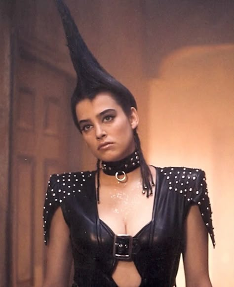 Taryn a nightmare on elm street 3 Nightmare On Elm Street Dream Warriors, Metal Girl Style, Jennifer Rubin, Freddy Krueger Art, American Gladiators, Film Makeup, 1990s Movies, Warrior Movie, Street Film