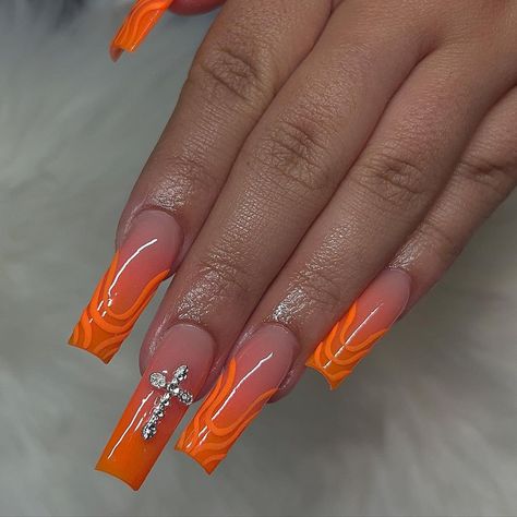 40 Trendy Nail Ideas to Inspire You Orange Valentine Nails, Orange And Cream Nails, Orange Nails Design Ideas, Orange And Silver Nails, Orange Trendy Nails, Old Nail Designs, Orange Acrylic Nails, Orange Nail, Acrylic Toe Nails