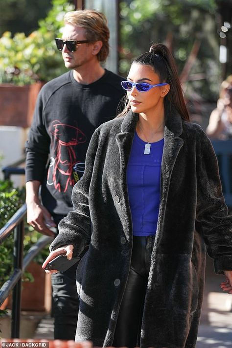 Kylie Kardashian, Estilo Kim Kardashian, Jonathan Cheban, Kim Kardashian Outfits, Robert Kardashian, Kardashian Outfit, The Simple Life, Kim Kardashian Style, Lunch Date