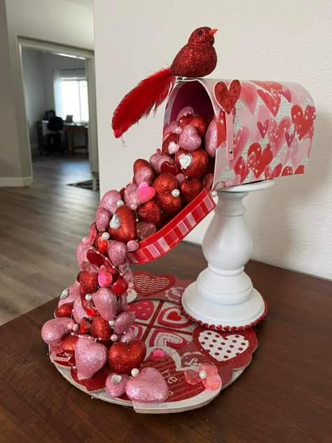 Valentine Wreath Diy, Valentine Centerpieces, Valentine Table Decorations, Valentine's Day Decorations, Easy Valentine Crafts, Diy Valentine's Day Decorations, Valentine Tree, Diy Valentines Decorations, Valentine Projects