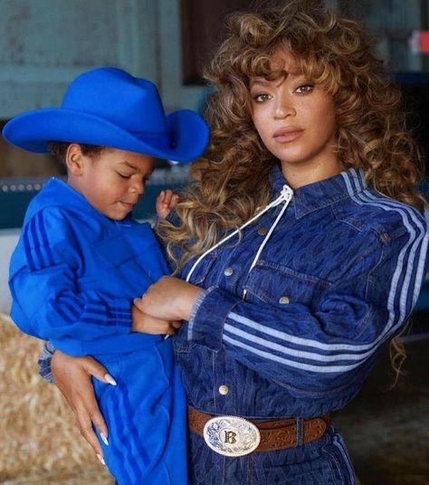 Sir Carter, Beyonce Fans, Queen Bee Beyonce, Blue Ivy Carter, Beyonce Knowles Carter, Beyonce Style, Carter Kids, Beyoncé Giselle Knowles-carter, Beyoncé Giselle Knowles