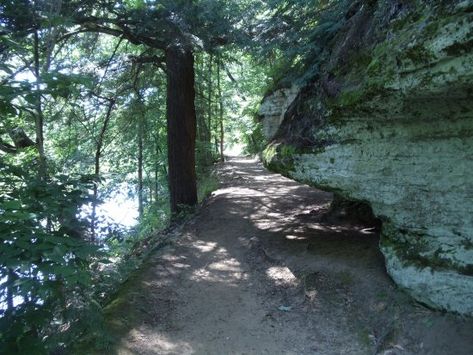 Michigan Day Trips, St Ignace Michigan, Michigan Nature, Pictured Rocks National Lakeshore, Hiding In Plain Sight, The Great Lakes, Michigan Travel, Beautiful Park, Park Homes