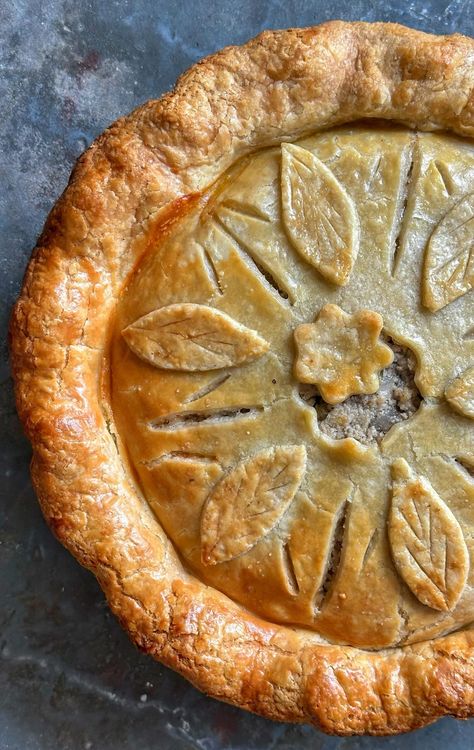 How to Make Classic Tourtière (Québec Pork Pie) Tourtiere Recipe Quebec, Tortiere Recipe, Healthy Freezer Recipes, Butternut Squash Gratin, Batch Cooking Recipes, Meat Pie Recipe, Slow Cooker Chicken Chili, Perfect Mashed Potatoes, Budget Freezer Meals