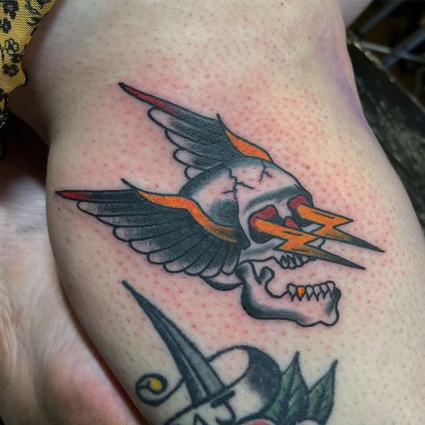 Winged Skull Tattoo Traditional, Lightning Bolt Sleeve Tattoo, Lightning Tattoo Traditional, Traditional Lightening Bolt Tattoo, Skull With Wings Tattoo Traditional, Wing Tattoo Traditional, Punk Skull Tattoo, Skull With Wings Tattoo, Skull Wings Tattoo