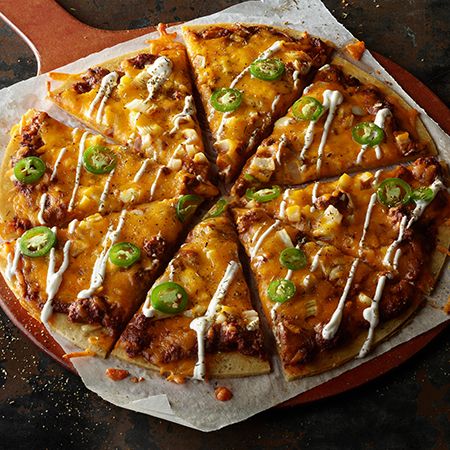 Chili Pizza Delight Chili Pizza, Hormel Chili, Hormel Recipes, Food Group, Easy Dishes, Group Meals, Pizza Crust, Chopped Onions, Chili Recipes