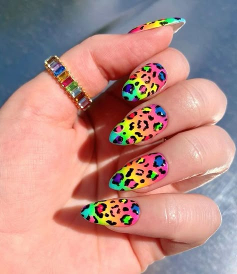 Lipstick Nails Design, Dnd Polish, Color Club Nail Polish, Flag Nails, Cheetah Print Nails, Cheetah Nails, Tie Dye Nails, Ombre Nails Glitter, Leopard Print Nails