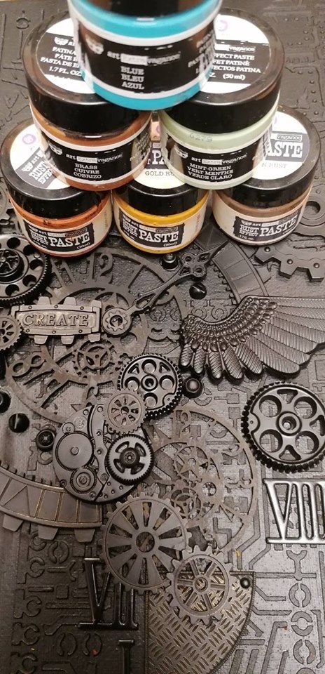 Space Steampunk, Steampunk Mixed Media Art, Steampunk Mixed Media, Mixed Media Art Techniques, Steampunk Crafts, Art Composition, Metal Embellishments, Black Spray Paint, Paper Ideas