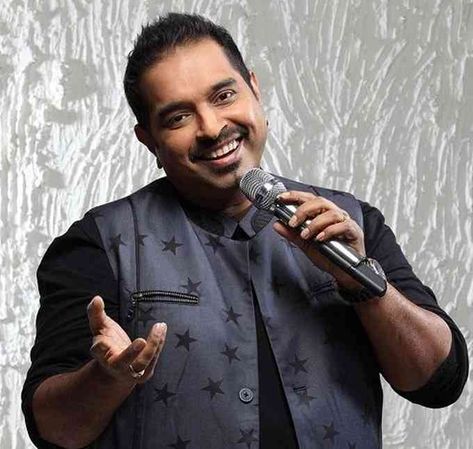 Shiv Chalisa, Shankar Mahadevan, Old Film Stars, Vegas Birthday, Indian Classical Music, Ar Rahman, Lata Mangeshkar, Black Hair Color, Music Composers