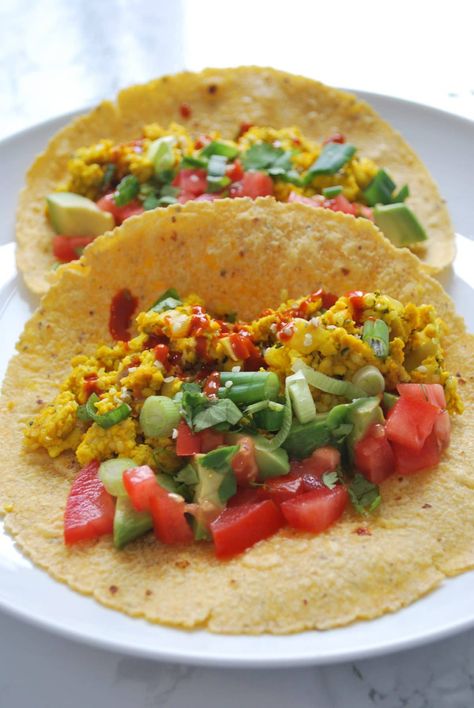 Scrambled Tofu Breakfast Tacos Vegan Breakfast Tacos, Tofu Eggs, Foods That Contain Calcium, Nutritional Yeast Benefits, Board Recipes, Tacos Easy, Tofu Breakfast, Scrambled Tofu, Nutritional Yeast Recipes