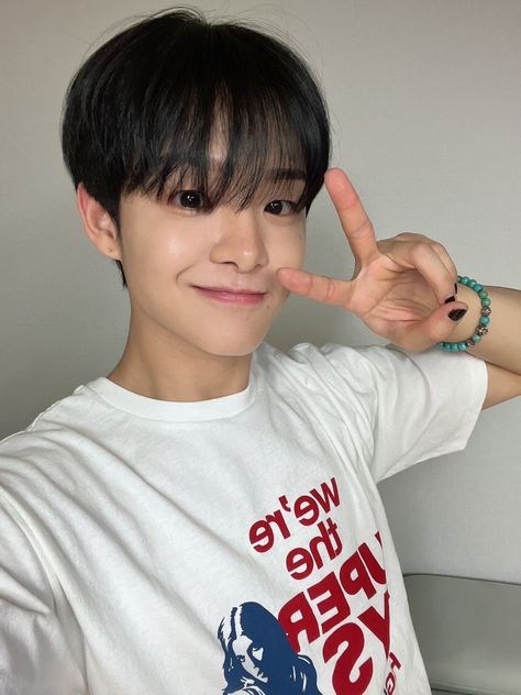 Jihoon Selca Treasure, Jihoon Selca, Treasure Park Jihoon, Treasure Ot10, Treasure Jihoon, Treasure Members, Jihoon Treasure, Treasure Maker, Bang Yedam