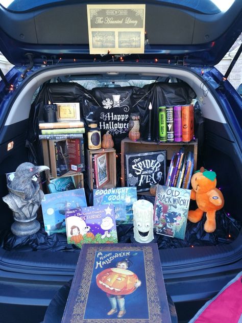 "Haunted Library" for trunk or treat. Reading Trunk Or Treat, Haunted Library Trunk Or Treat, Trunk Or Treat Library Theme, Library Trunk Or Treat Ideas, Book Theme Trunk Or Treat, Trunk Or Treat Book Theme Ideas, Library Trunk Or Treat, Book Trunk Or Treat, Book Themed Trunk Or Treat