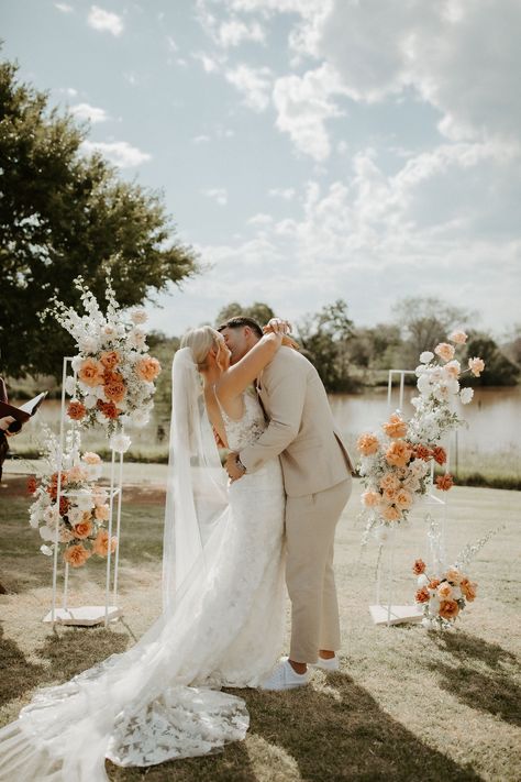 Wedding Ceremony Arbours, Flower Arbour Wedding, Arbour Wedding Flowers, Flower Towers Wedding, Flower Tower Wedding, Wedding Arbour Flowers, Arbour Flowers, Wedding Arbours, Ceremony Flowers Wedding