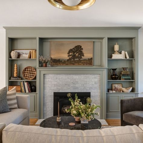 Design is all about the little details. Instead of holes punched into the sides of the cabinets, these original built-ins have a brass track that allows for the height of the shelves to be adjustable. We love the way the new paint color made these original brass details pop! Design: @cohesivelycurated Photo: @caskro Styling: @cozbi_jean #cohesivelycurated #seattleinteriors #bellevueinteriors #interiordesign #seattleinteriordesigner #builtincabinets #livingroomdesign #homestyling #finditsty... Painted Built Ins, Built In Around Fireplace, Rich Living, Farmhouse Style Living Room, Neutral Furniture, Fireplace Built Ins, Timeless Interior, Fireplace Wall, Ship Lap Walls