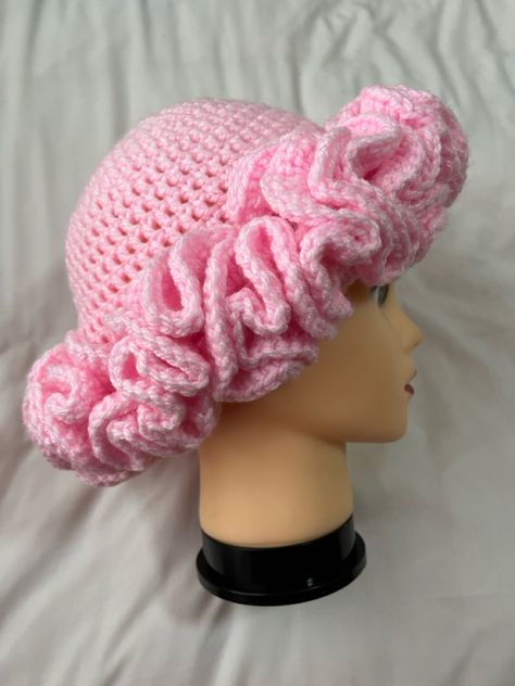 Ruffle Bucket Hat Crochet, Crochet Bucket Hat Free Pattern, Easy Crochet Bucket Hat, Bucket Hat Pattern Free, Pink Crochet Hat, Ruffle Bucket Hat, Crochet Ruffle Hat, Ruffle Hat, Crochet Dress Pattern Free