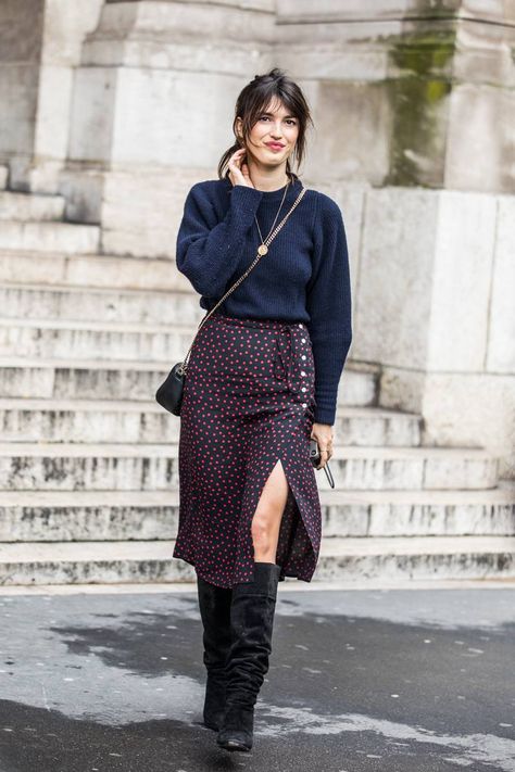 These Are the Best Shoes to Wear With a Midi Skirt | Who What Wear Style Chic Parisien, Skirt And Knee High Boots, Jeanne Damas Style, Style Parisienne, Parisian Chic Style, Jeanne Damas, Skirts With Boots, Winter Mode, Parisian Chic